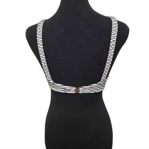 Cupshe NWT Black & White Bikini Set Size Medium - Picture 3 of 6